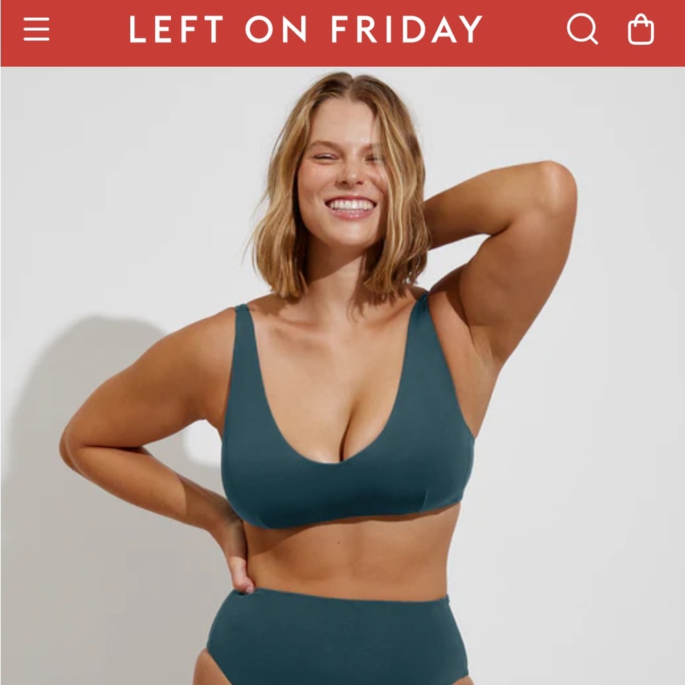 Left On Friday - Sunday Top D+